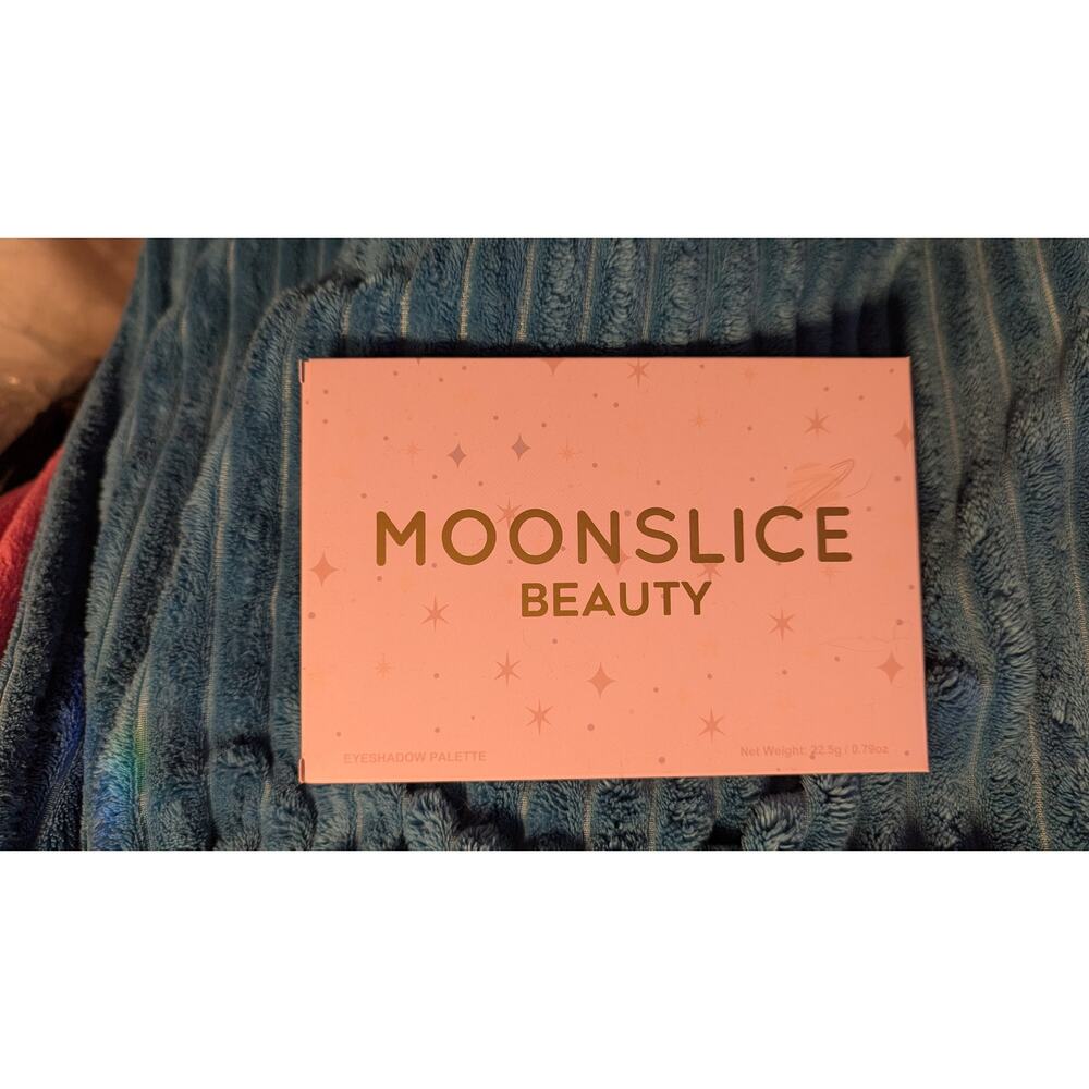 Moonslice Beauty New Moon Eyeshadow Palette